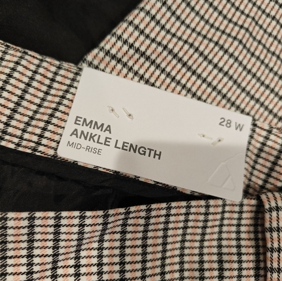 🤍Liz Claiborne Emma Ankle Length Mid Rise Plaid Navy Pink Dress Pant Size 28W - Picture 6 of 8